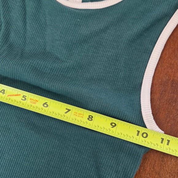 Dark Green Ribbed Back Cutout Tank Wild Fable XXS NWT Sporty Athleisure - Picture 4 of 4